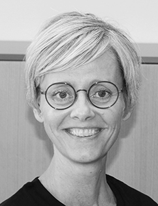 Pia Godskesen, Administrativ medarbejder